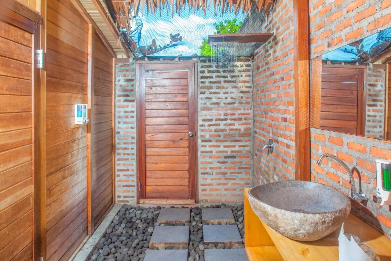 Kuda Laut Boutique Dive Resort Bunaken Exterior foto